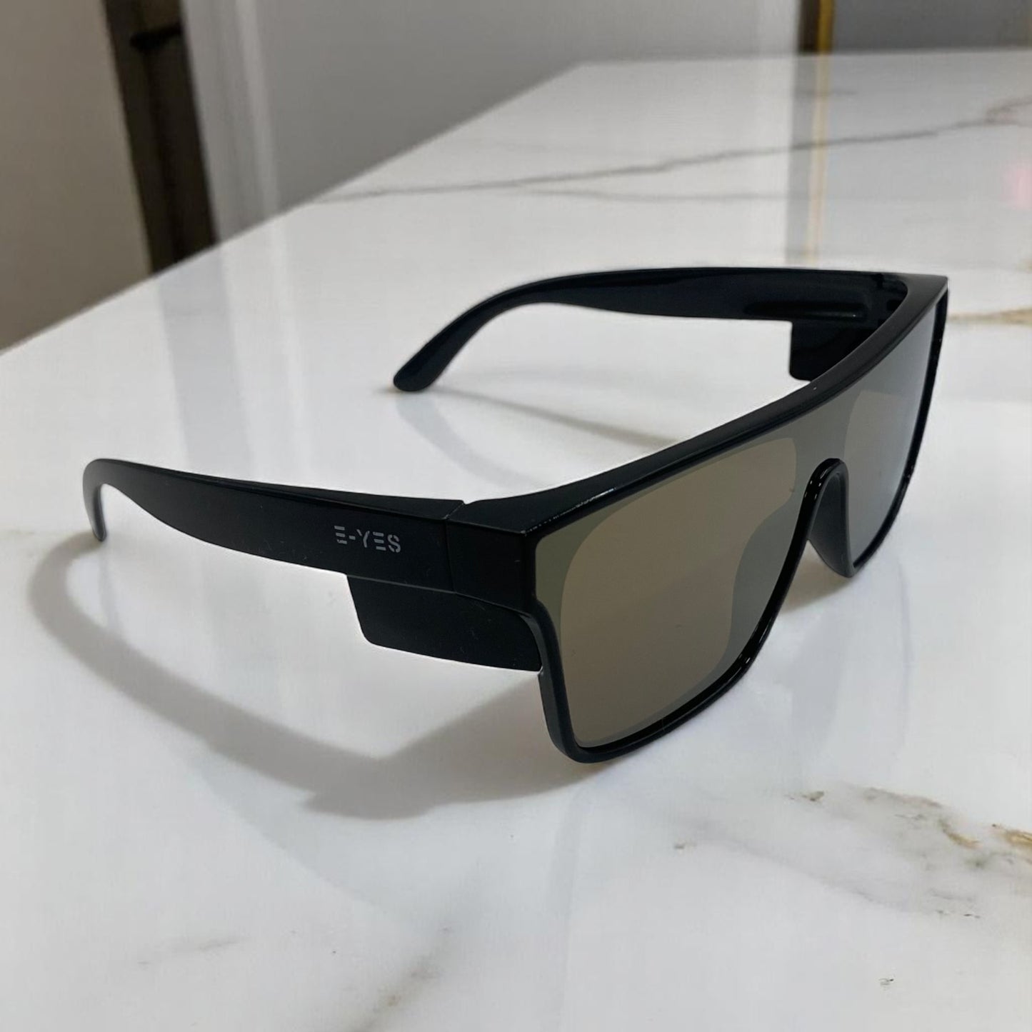 MIA Black/Gold Mirror