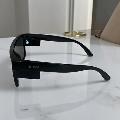 MIA Black/Blue Mirror